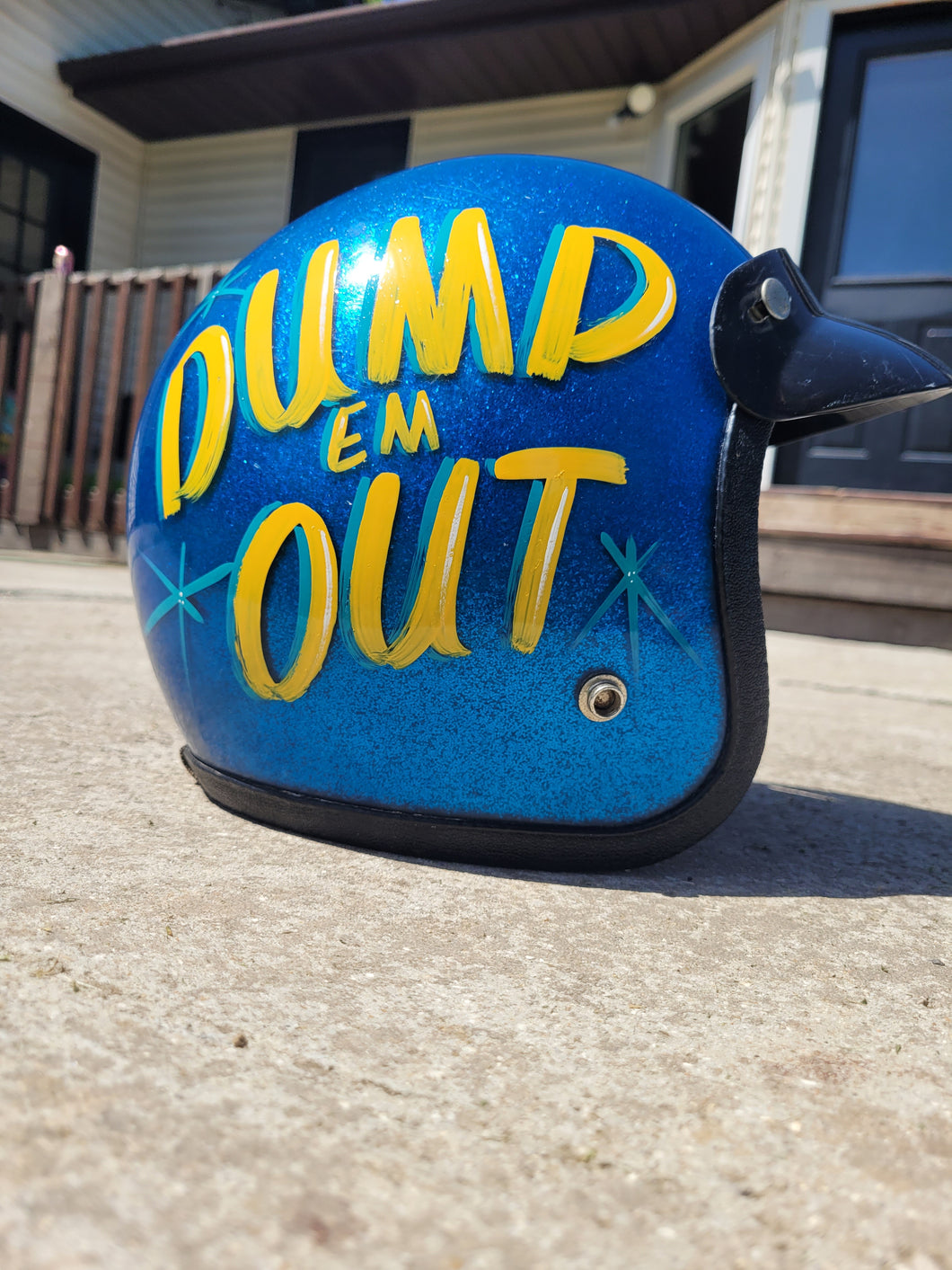 Dump em out