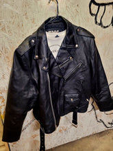 Load image into Gallery viewer, Leather jacket
