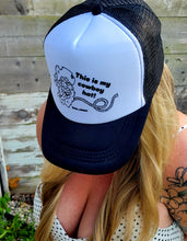 Load image into Gallery viewer, Trucker hat
