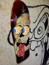 Load image into Gallery viewer, Skull board
