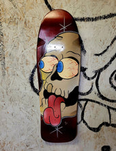 Load image into Gallery viewer, Skull board
